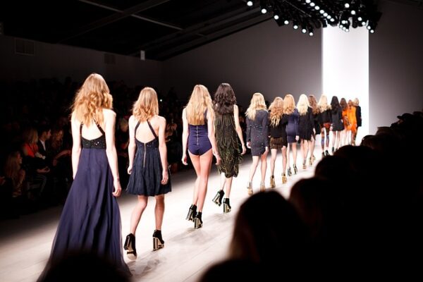 catwalk, models, women